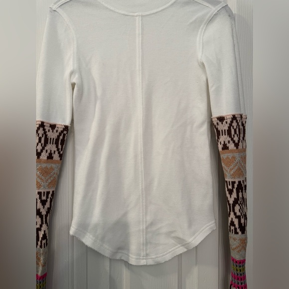 Free People “Gorgeous Thermal Cuff ” - Picture 7 of 10